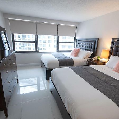 Oceanfront Apartments At The Alexander マイアミビーチ エクステリア 写真