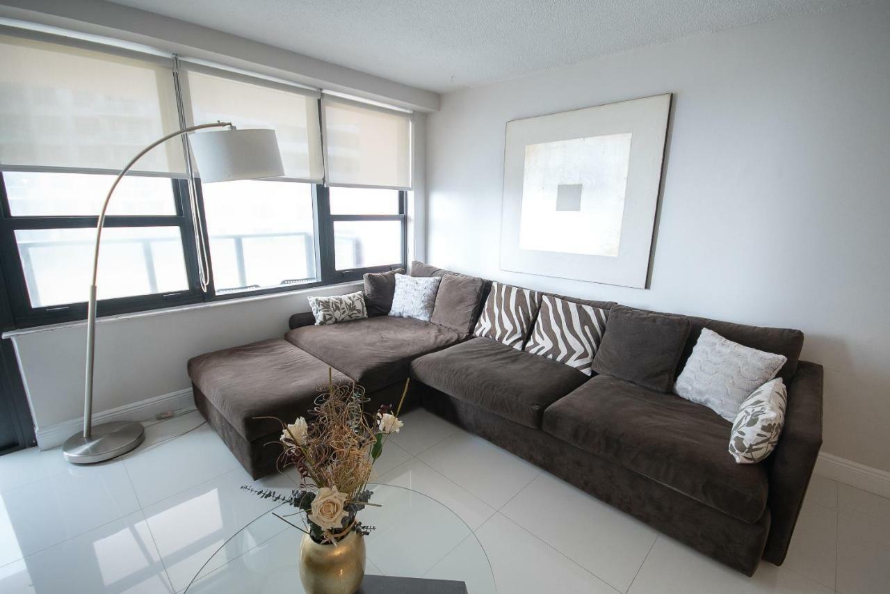 Oceanfront Apartments At The Alexander マイアミビーチ エクステリア 写真